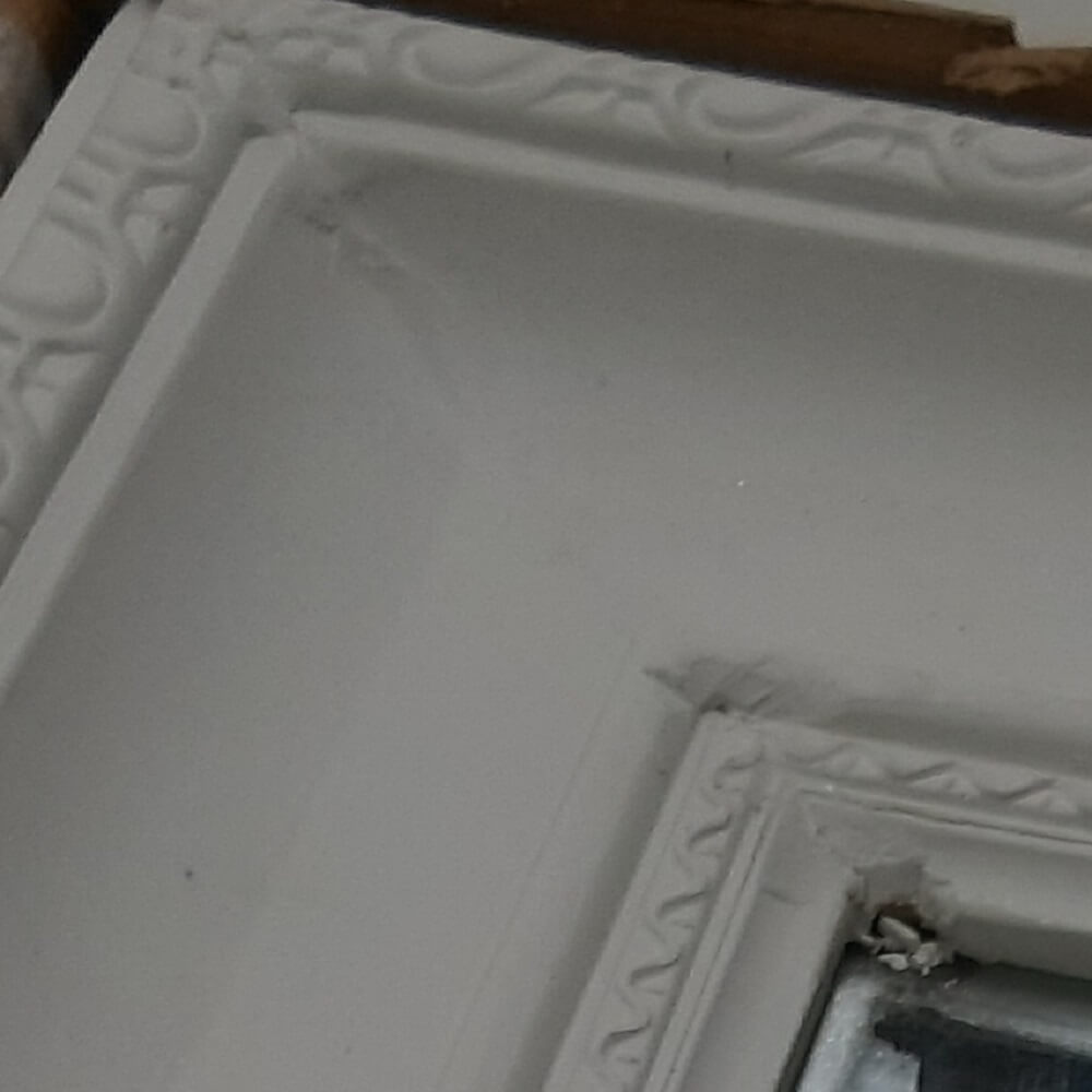 Zrkadlo, biely rám, MALKIA TYP 2 P3, poškodený tovar