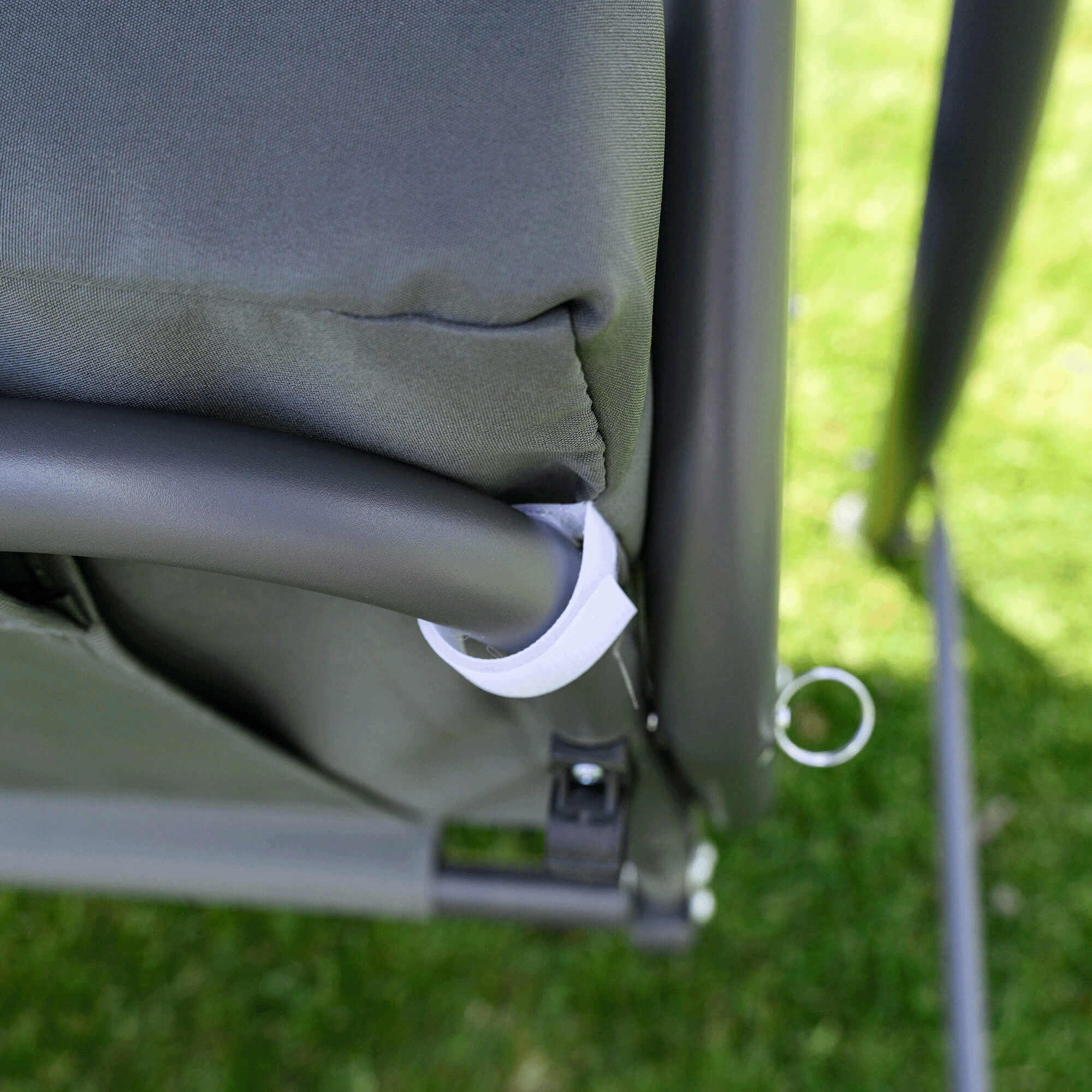 Kerti hinta, szürke, KEMI