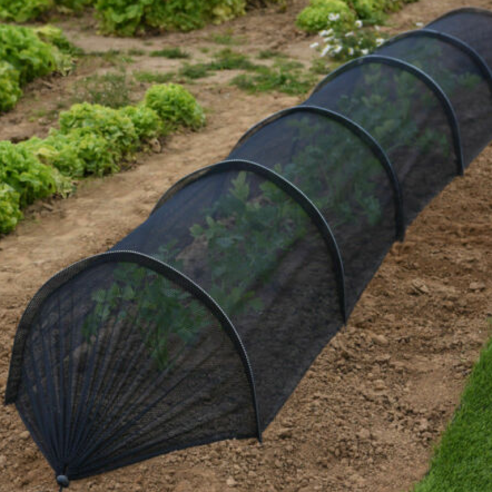 Ochranný tunel, sieťovina, čierna, 300x45 cm, MORETO TYP 1