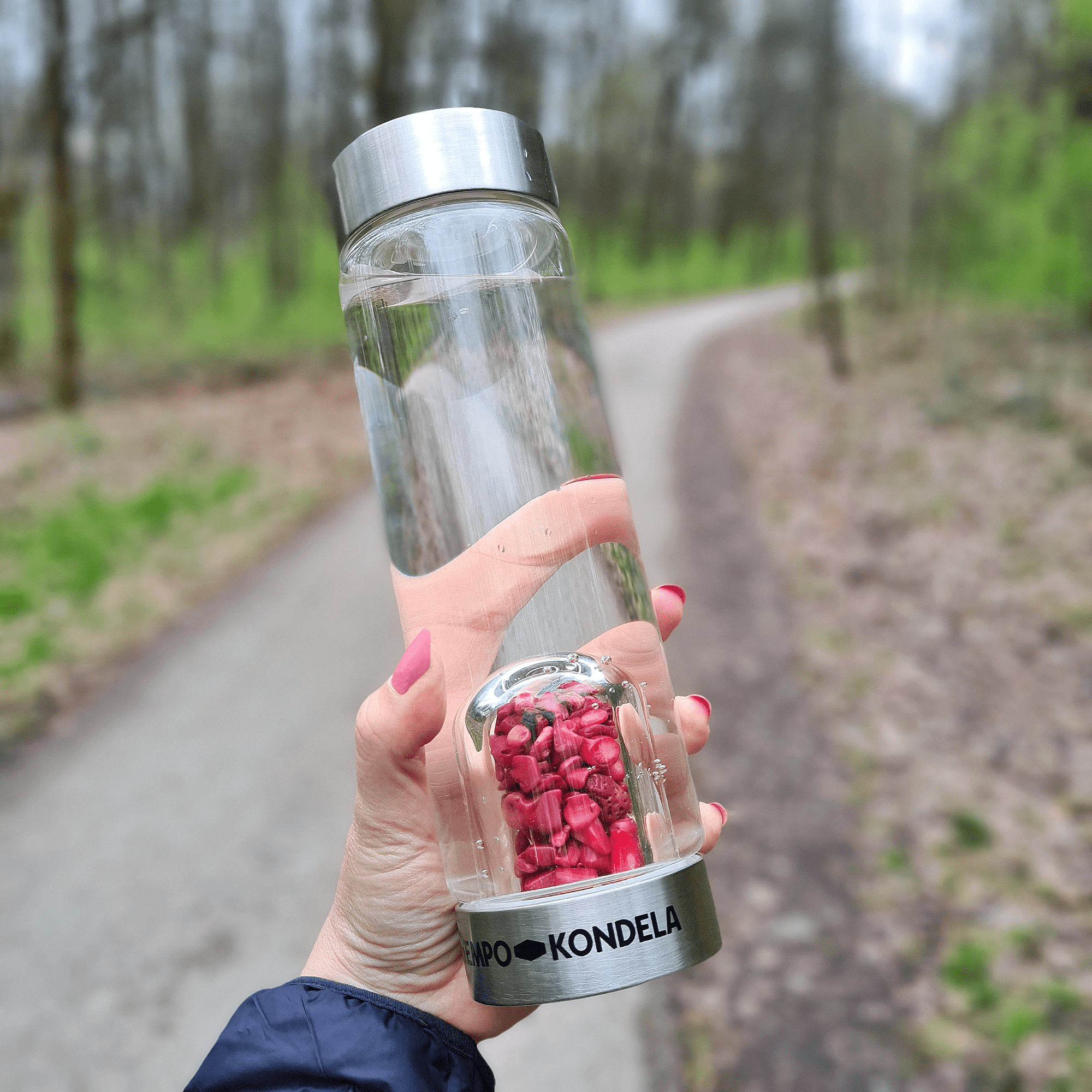 TEMPO-KONDELA CRYSTAL, sklenená fľaša s jaspisom, 500 ml