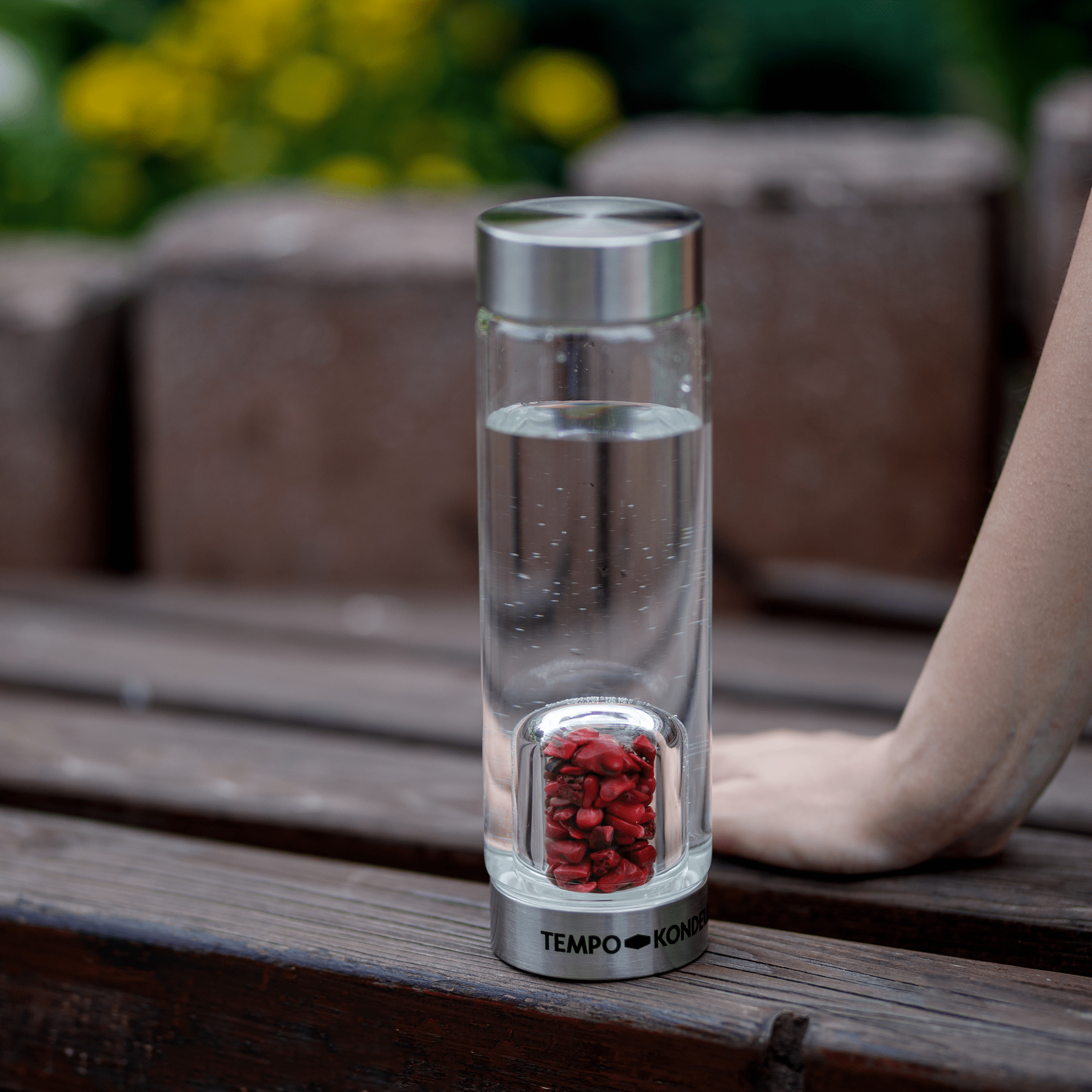 TEMPO-KONDELA CRYSTAL, sklenená fľaša s jaspisom, 500 ml