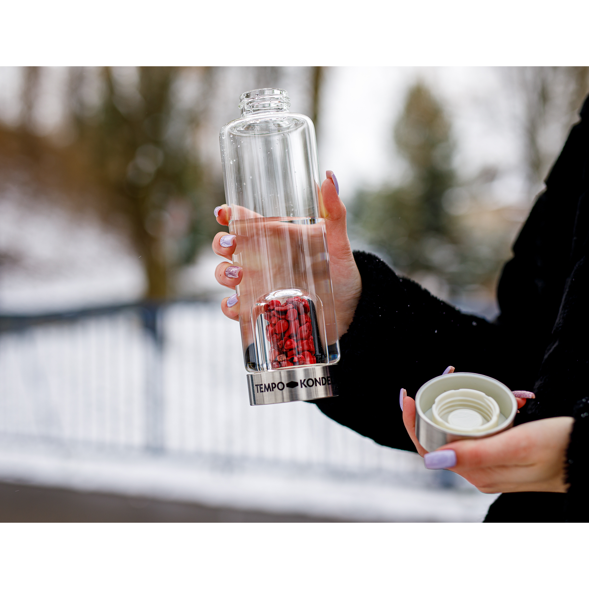 TEMPO-KONDELA CRYSTAL, sklenená fľaša s jaspisom, 500 ml