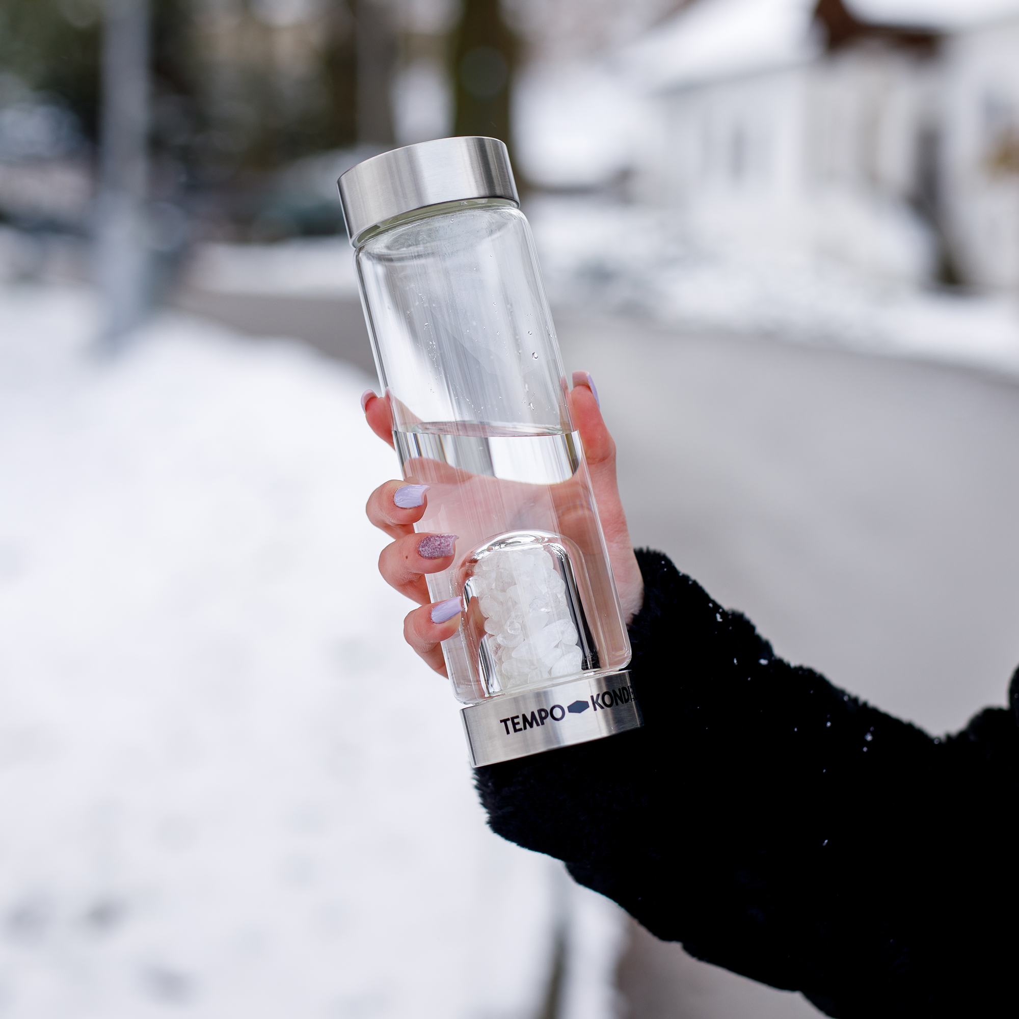 TEMPO-KONDELA CRYSTAL, sklenená fľaša s kremeňom, 500 ml